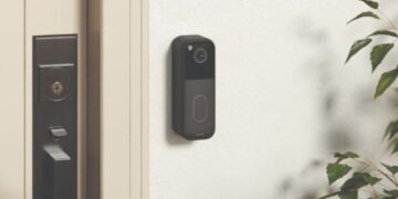 Blink Video Doorbell Or Ring Battery Doorbell.jpg