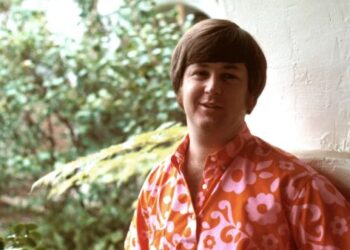 Brian Wilson, Beach Boys Legend, Passes Away at 82