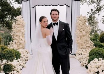Hailee Steinfeld Weds Josh Allen in Three Stunning Tamara Ralph Gowns