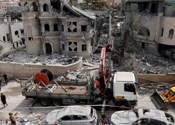 Iranian Missiles Strike Israel, Claiming 10 Lives in Retaliation