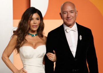 Jeff Bezos Criticized for 'Buying Venice' Amid Wedding Backlash