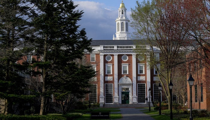 Trump Issues Proclamation Halting Harvard Student Visas