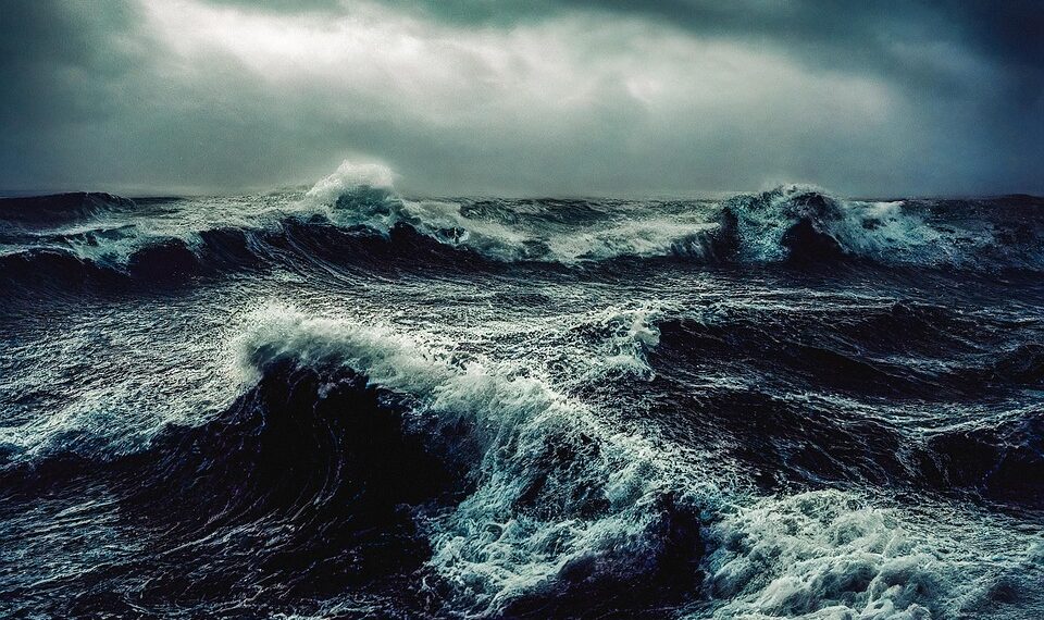 waves 7611658 960 720.jpg