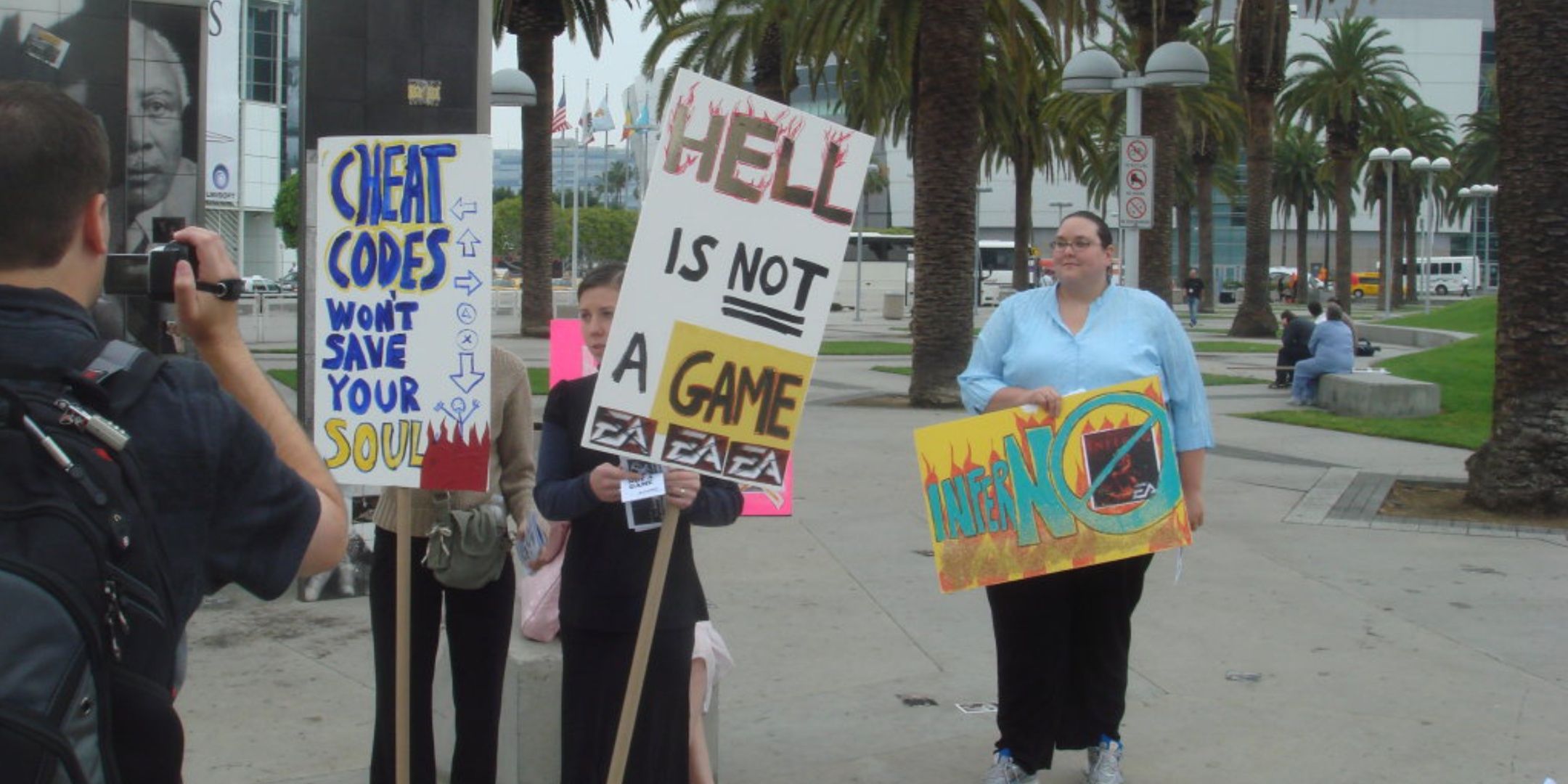 Fake protest for Dante's Inferno.