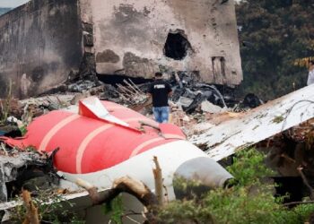 Air India Crash Report Highlights Pilot's Engine Switch Confusion