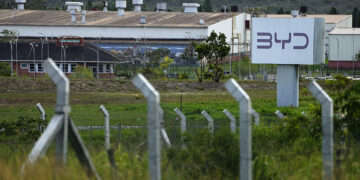 Chinese Car Makers Expand Locally in Brazil Amid EV Surge and Tariffs