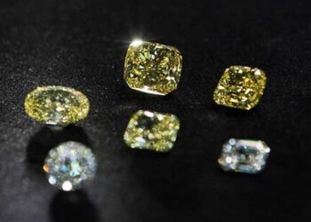 Dubai police seize diamond-filled bag worth $300,000