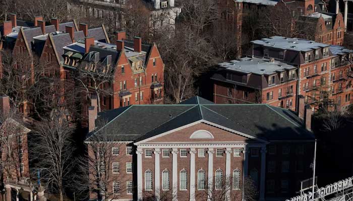 Harvard Considers $500M Offer to Settle Trump Dispute