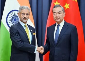 India Urges China: Lifting Trade Curbs Essential for Normalization