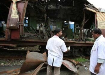 Indian Court Clears All 12 in 2006 Mumbai Train Bombing Case