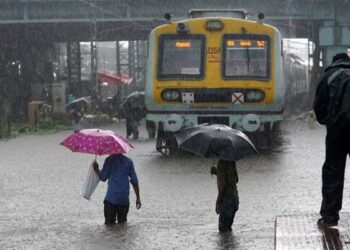 India's Monsoon Toll Rises to 69 Amid Floods and Landslides