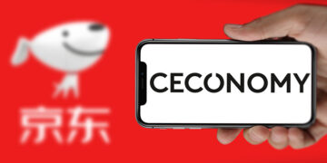 JD.com Falls amid $2.5B Bid for German Retailer Ceconomy