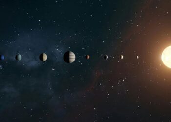 NASA Spots Massive Interstellar Comet Racing into Our Solar System.jpg