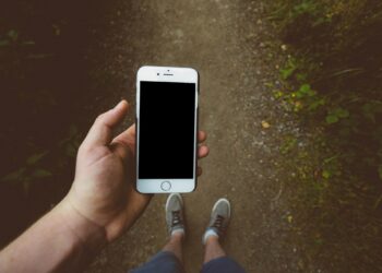 people 2590142 960 720.jpg