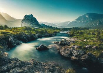 river 7459817 960 720.jpg