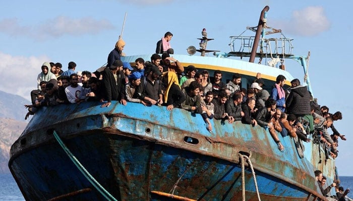 54 Migrants Drown as Boat Sinks Off Yemen Coast, Say Medics