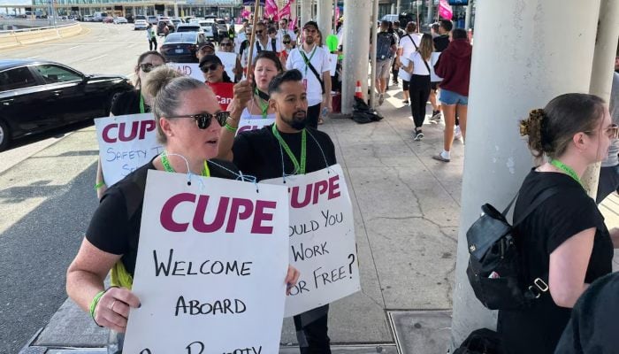 Air Canada resumes flights after union ends strike