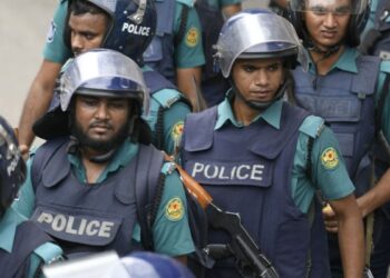 Bangladesh detains ex-minister and group over alleged conspiracy