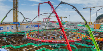 CGN and CNNP Chinese Nuclear Giants Hit First-Half Profit Decline Amid Market Reforms