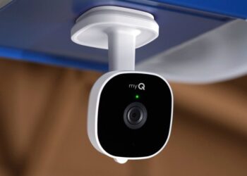 Can Hack A Smart Home But You Probably Still Safe.jpg