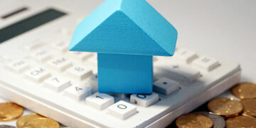 Chinese Developers Reshape $167B+ Debt in 2023, Think Tank Reports