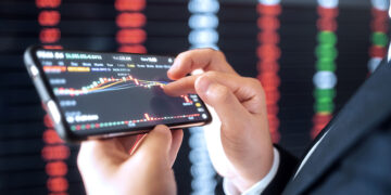 Foreign Investment Fuels Growth of Chinese Mainland Industry Giants