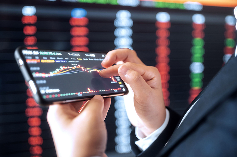 Foreign Investment Fuels Growth of Chinese Mainland Industry Giants