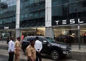 India Reacts to Trump’s Tariffs with Calls to Boycott US Products