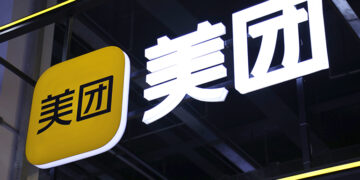 Meituan Plummets as Q2 Profit Drops 97% Amid Food Delivery Fight