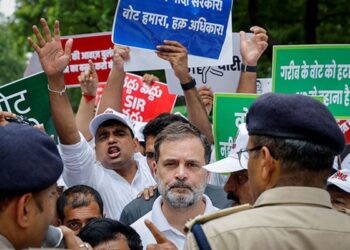 Opposition Criticizes India's Election Commission