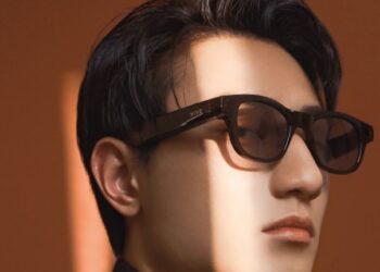 Samsung’s Smart Glasses May Launch Next Year But Rival Beats It