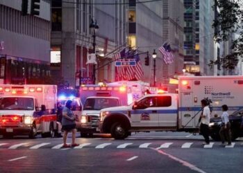 Three Injured in Shooting at New York Times Square