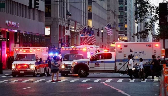 Three Injured in Shooting at New York Times Square