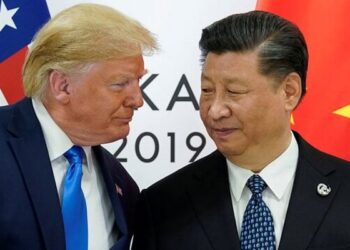 Trump Signs Order to Maintain China Tariffs for 90 Days