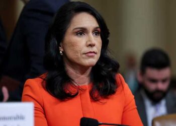 US intel chief trims payroll to expose 'deep state' operatives