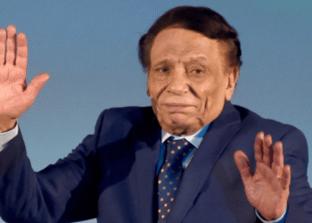 Adel Emam in Wheelchair Sparks Buzz Among Fans