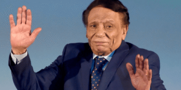 Adel Emam in Wheelchair Sparks Buzz Among Fans