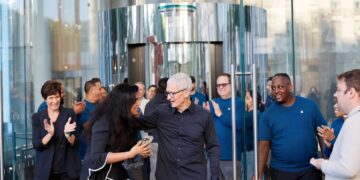 Apple Execs Celebrate iPhone 17 iPhone Air at Fifth Avenue Store