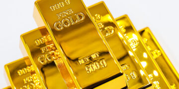 Bank of America China Chief: Gold Could Hit $4,000 by Mid-2026 if Fed Cuts Rates