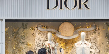 China Penalizes Dior Over Customer Data Transfer Violations