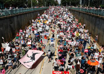 DC residents rally against Trump's troop deployment