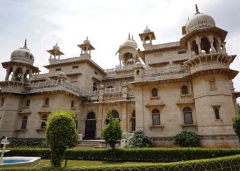 India's Maharaja School: Shaping the New Elite