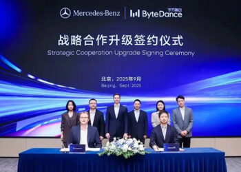Mercedes-Benz Expands Smart Car Alliance with ByteDance in China