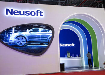 Neusoft Surges as Major Domestic Carmaker Selects It for Smart Cockpit Controllers