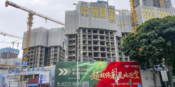 Shenzhen’s Home Inquiries Soar After Easing of Buying Restrictions