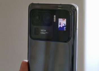 Think The iPhone 17 Pro’s ‘Plateau’ Is Boring Here’s A Better Phone