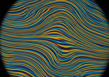 Time bending Crystals Group Streaks Unstoppable Alarms.jpg