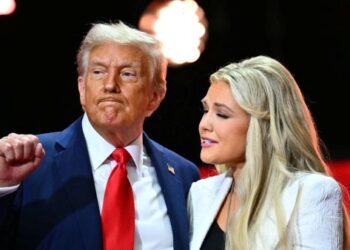 Trump Mocks Jimmy Kimmel at Charlie Kirk’s Funeral Service