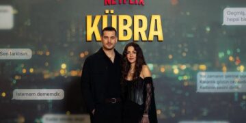 Çağatay Ulusoy Attends Aslıhan Malbora's New Play in Istanbul