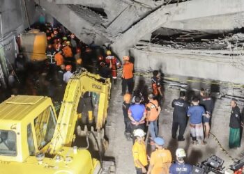 Casualties from Indonesian School Collapse Increase to 37